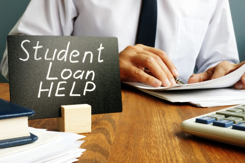 Government of Canada helping students return to school with $7.3 billion in grants and interest-free loans